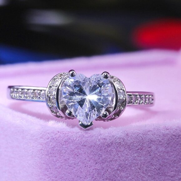 😍Wedding Heart Diamond Ring for Women, F147 - Picture 1 of 7